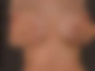 AdelleIbey's Live Sex Cam Show