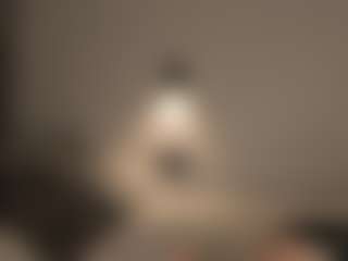 Live cam show with AdelleIbey - Fingering on Camsoda