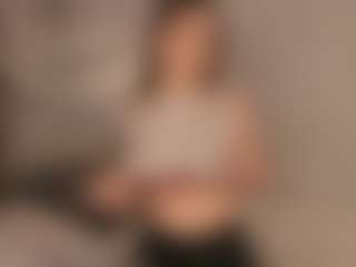 AdelleIbey's Live Sex Cam Show