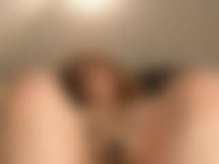 AdelleIbey's Live Sex Cam Show