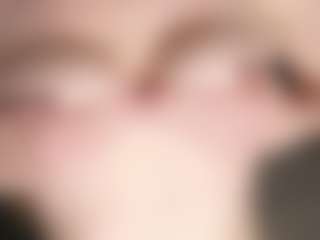 AdelleIbey's Live Sex Cam Show