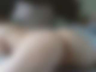 Live cam show with AngelikaAnn - Interactivetoy Teen (18+) on Camming Site