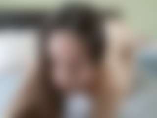 AngelikaAnn MILF webcam performer live streaming