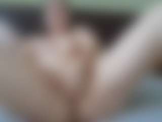 Live cam show with AngelikaAnn - Submissive on madthumbs