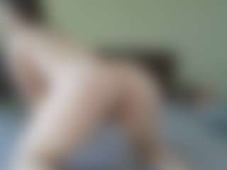 AngelikaAnn MILF webcam performer live streaming