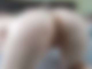 AngelikaAnn MILF webcam performer live streaming