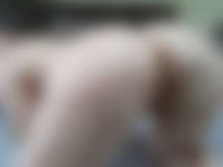 Live cam show with AngelikaAnn - Spank Brown Hair on Fling VIP Chat