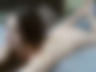 Live-Cam-Show mit AngelikaAnn - Spank auf Camsoda