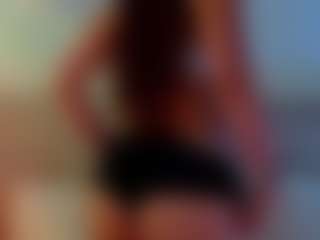 AnnaBerrys's Live Sex Cam Show