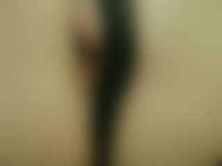 Live cam show with DorothyGroat - Body Massage on Free Soda