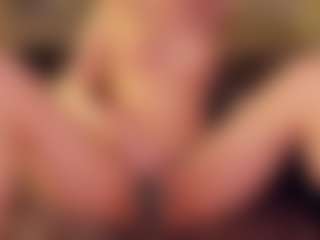 Live cam show with Emily - Spanking on Latina Girls