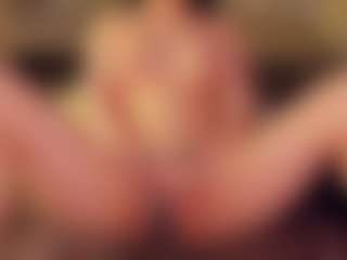 Live cam show with Emily - Goddess on googirlz