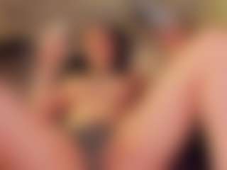 Live cam show with Emily - Young Adult on justonemore.cc