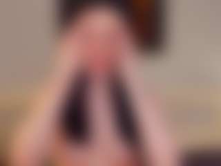 Live cam show with Emily - Normal on Cam Slut