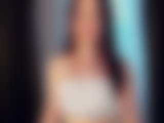 Live cam show with Emily - Smoke on livesuperchat.net