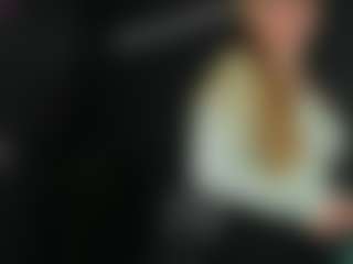 Live cam show with leaPickoff - Spanking on xfollow cams