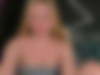 Live cam show with leaPickoff - Dance on live18s.com