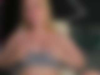 Live cam show with leaPickoff - Show on crypto-cams