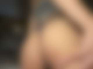 Live cam show with MargheritaKreiter - Yoga on slutload