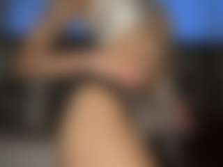 Live cam show with MargheritaKreiter - Gray Eyes on Camsoda