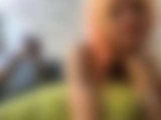 Live cam show with MargheritaKreiter - Lesbian on Dare Cams
