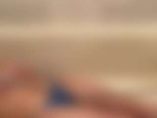 Live cam show with Lilith - Blonde Hair on SinfulBabes