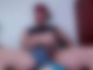 Live cam show with morbosoHOT37 - Armpits on StripNow