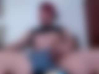 Live cam show with morbosoHOT37 - Genital Piercings on Strip Flash - Live Sex Shows