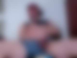 Live cam show with morbosoHOT37 - No Drinking on Camiplay Live