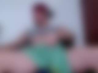 Live cam show with morbosoHOT37 - Blowjob on madthumbs