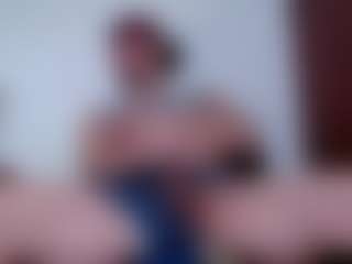 Live cam show with morbosoHOT37 - Blowjob on madthumbs