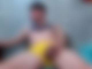 Live cam show with morbosoHOT37 - Facial on hotwifechat.live