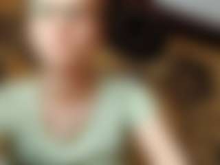Kira's Live Sex Cam Show