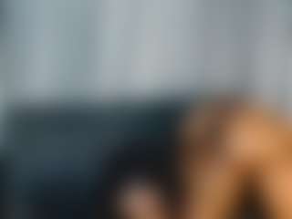 Live cam show with SweetHotLips102 - Middle Aged on Milfs Live