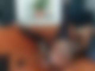 SweetHotLips102's Live Sex Cam Show
