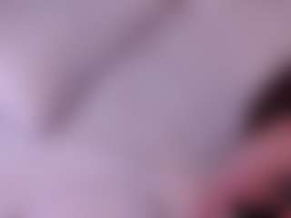Live cam show with Rin - Bedroom on madthumbs