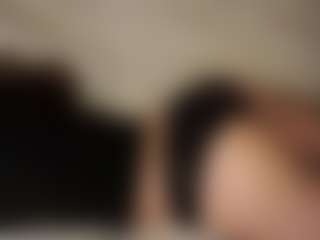 Live cam show with Rin - Asian Teen (18+) on Camsoda