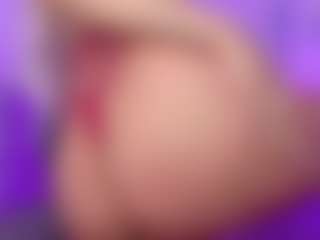 Live cam show with amyy-adams - Twerk on slutload