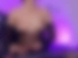 Live cam show with amyy-adams - Full Nudity on https://playwithruby.com