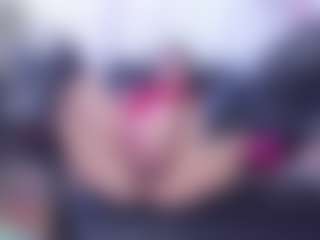 Live cam show with ChanelNylonn - Granny on Dolls Live