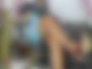 ChanelNylonn's Live Sex Cam Show