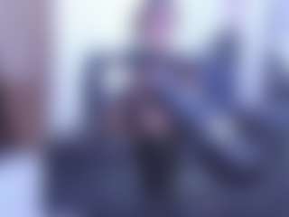 ChanelNylonn's Live Sex Cam Show