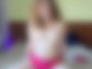 Cherry Adamss's Live Sex Cam Show