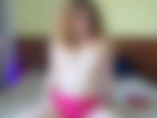 Cherry Adamss's Live Sex Cam Show