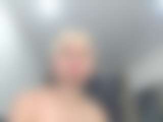 Live cam show with dannthestiff - Blonde Hair on CamClone