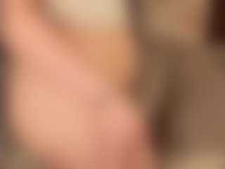 Live cam show with Gentle-Sine - Sweet on live.xheat.ai