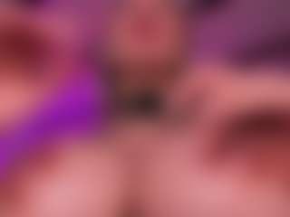 Live cam show with karlyangeel - Fuck Machine on madthumbs