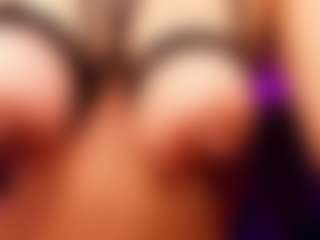 Live cam show with karlyangeel - Double Penetration on Camsoda