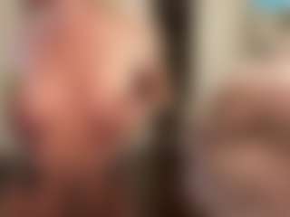 lolahart's Live Sex Cam Show