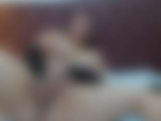 LuciaEvansC's Live Sex Cam Show